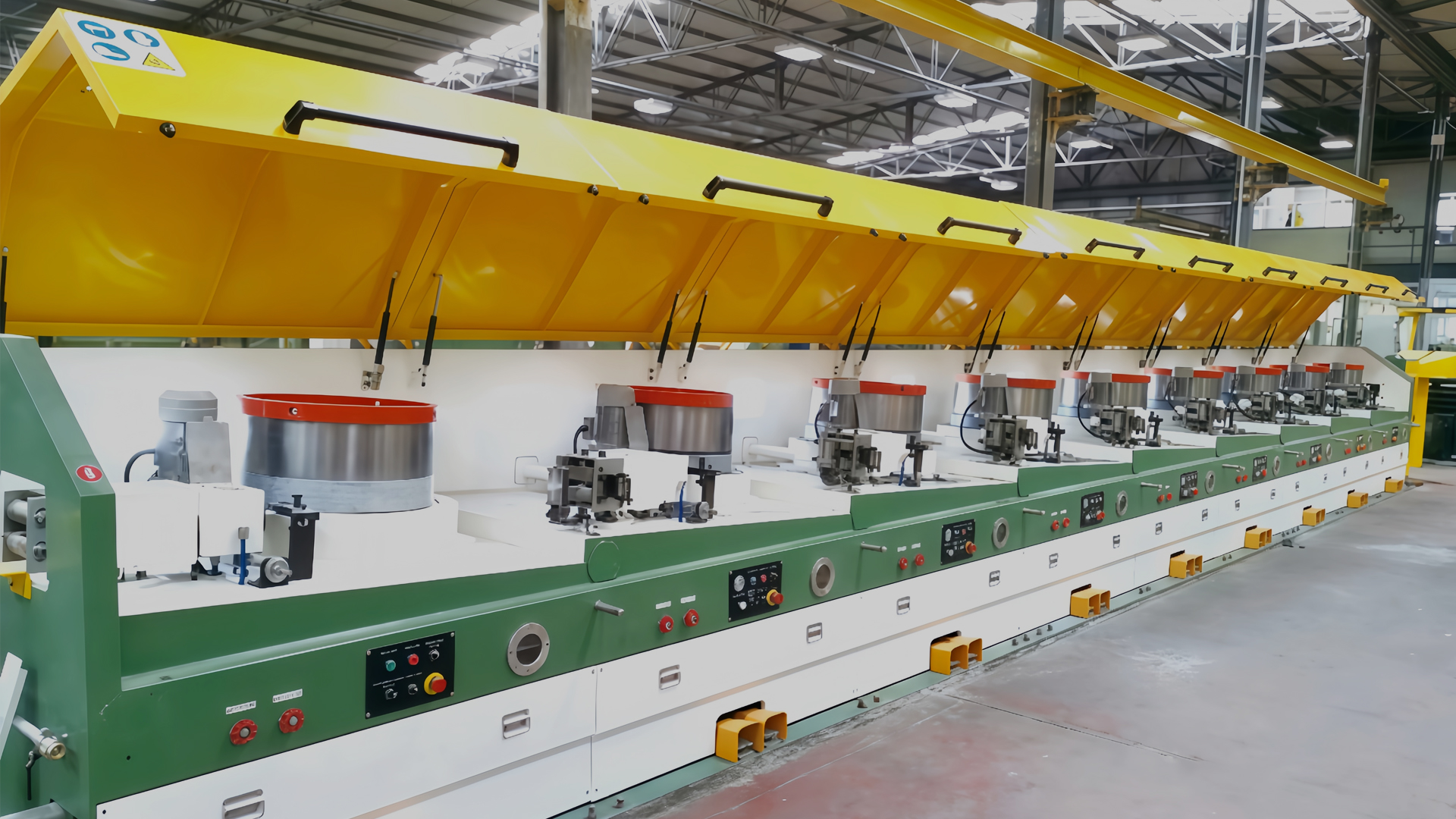 Hvordan tilpasser en Wire Take-Up Machine sig til varierende produktionshastigheder uden at gå på kompromis med trådintegriteten eller viklingskvaliteten?